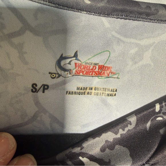 World Wide Sportsman Black Marble Long-Sleeve Hooded Shirt Men's Small - Picture 2 of 6